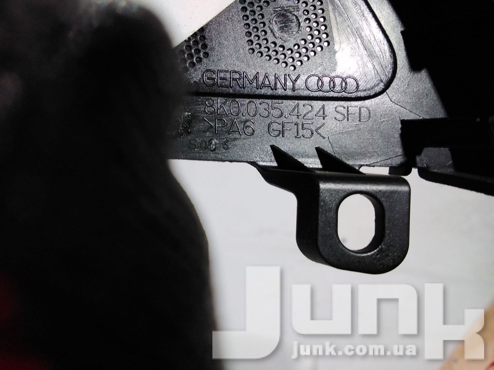 Накладка сетка динамика передней правой двери для Audi A4 B8 oe 8K0035424 разборка бу