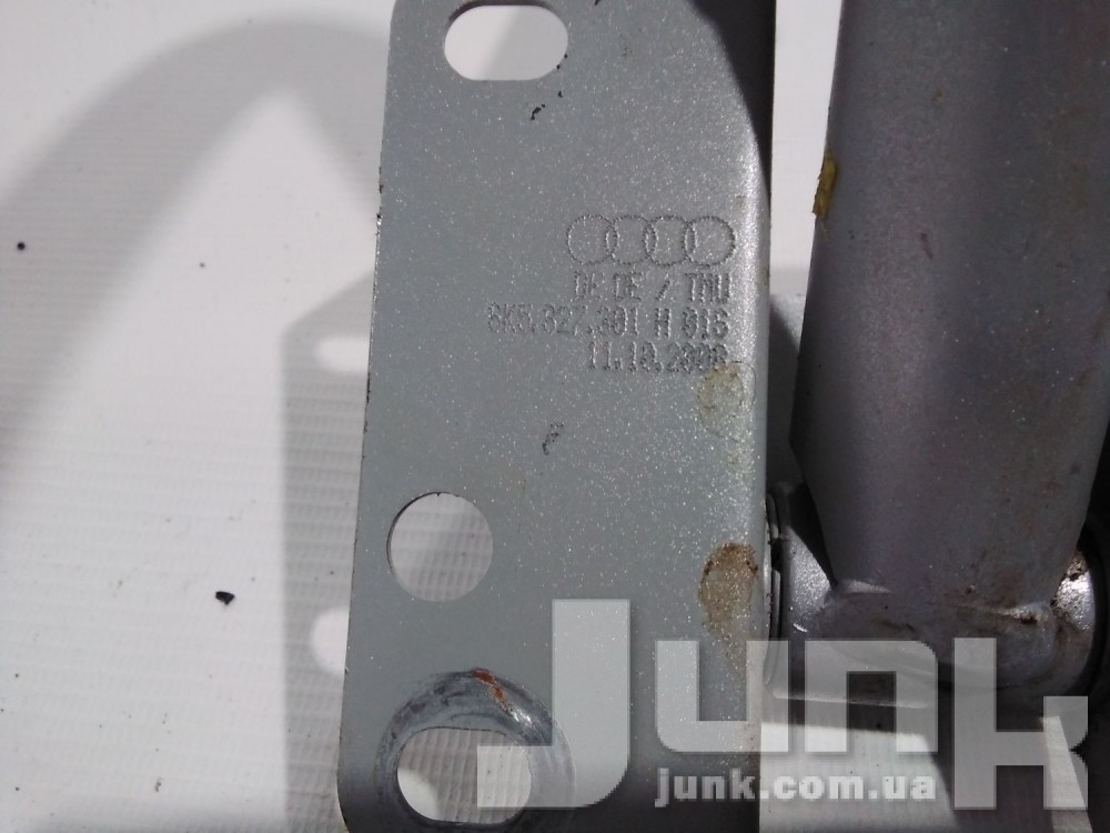 Петля багажника левая для Audi A4 B8 oe 8K5827301H разборка бу