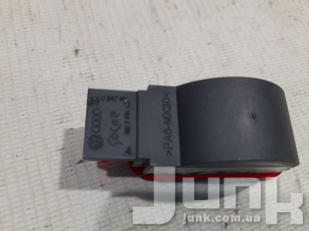 Плафон для Audi A6 C7 oe 6Y0947411 разборка бу