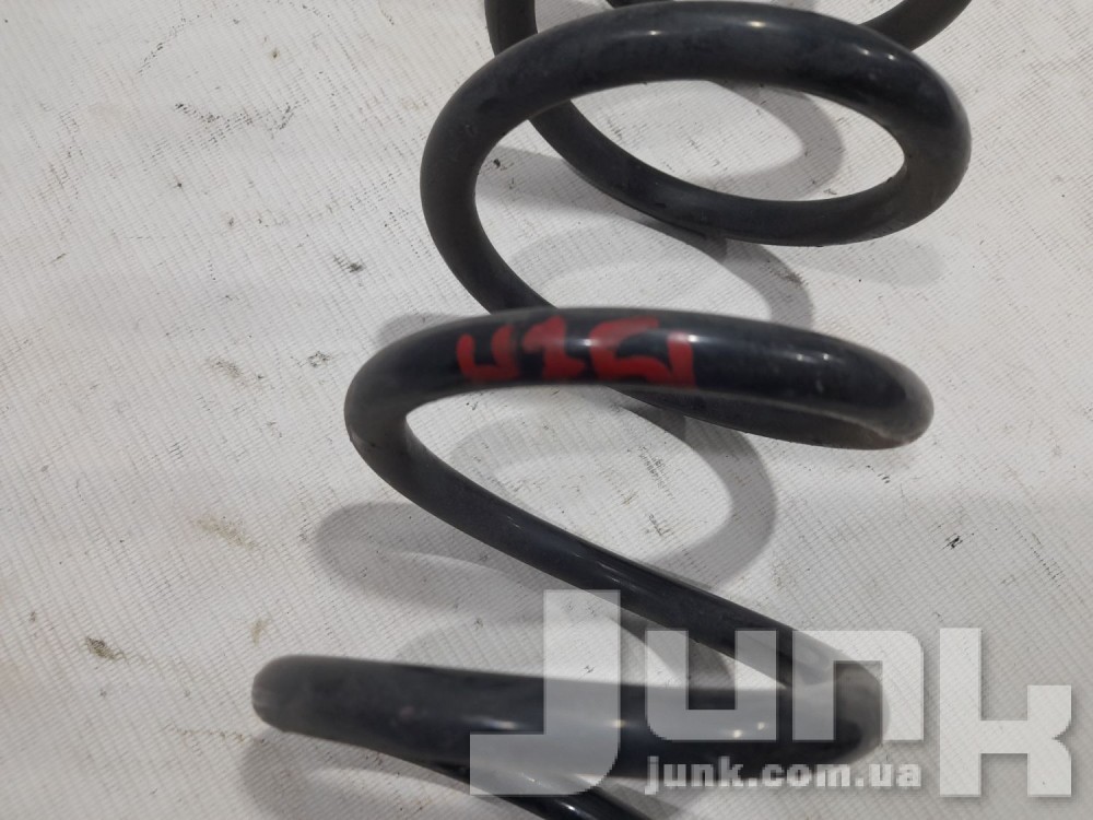 Пружина задней подвески для Audi oe 8K0511115HC разборка бу