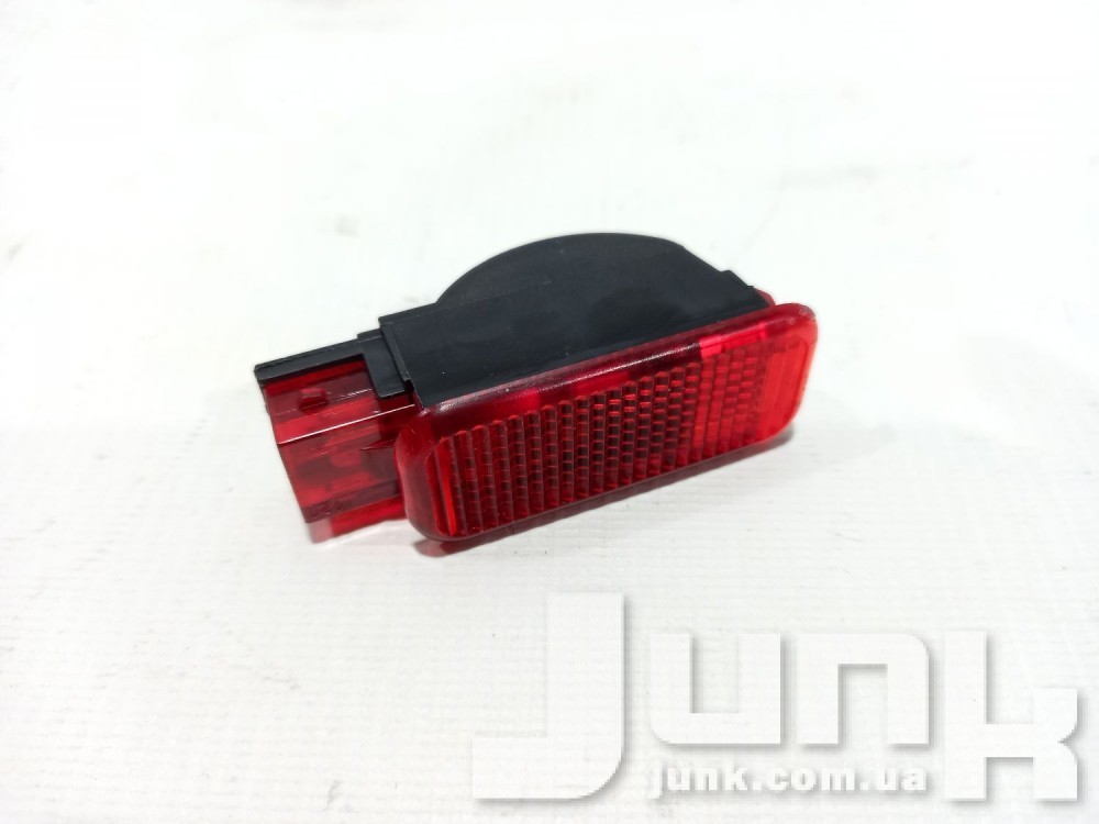 Плафон для Audi A6 C7 oe 6Y0947411 разборка бу