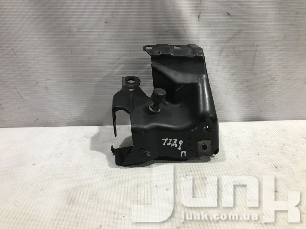 Консоль справа для Mercedes W211 oe A2116205431 разборка бу