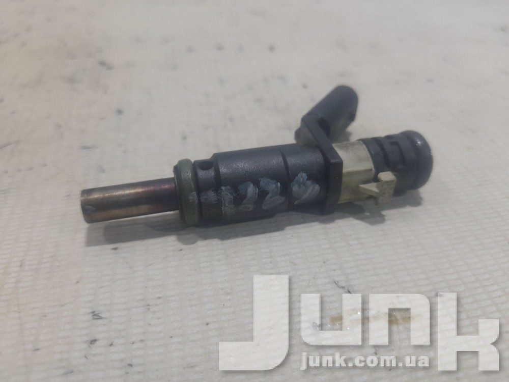 Форсунка впрыска топлива для Mercedes oe A2720780249 разборка бу