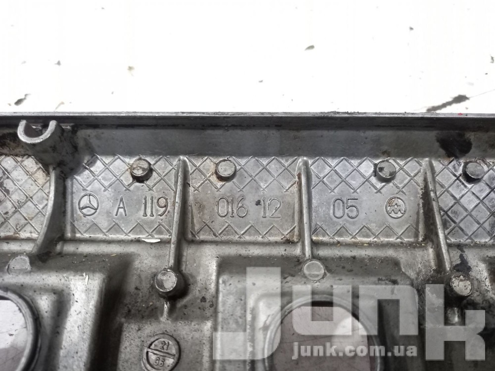 Крышка головки блока цилиндров левая для Mercedes W210 oe A1190102530 разборка бу