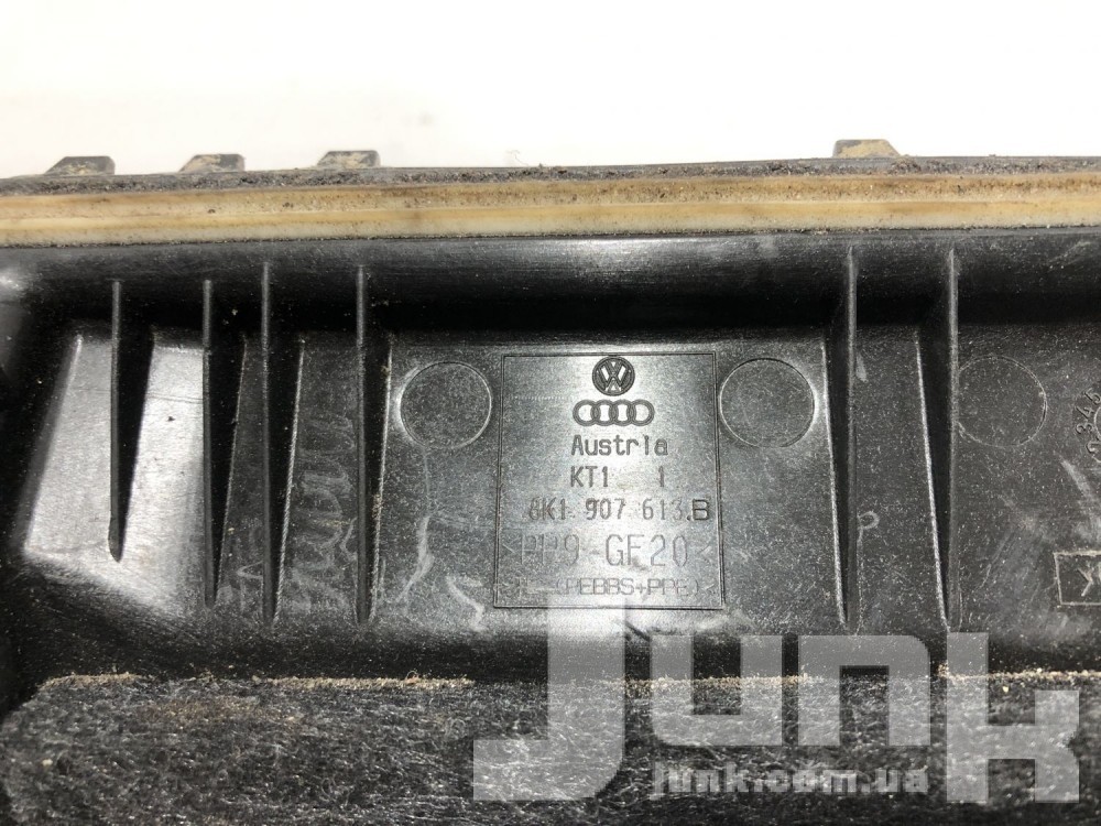 Крышка блока предохранителей для Audi Q5 oe 8K1907613B разборка бу