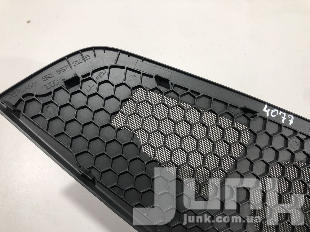 Сетка динамика для Audi Q5 oe 8R1857210B разборка бу