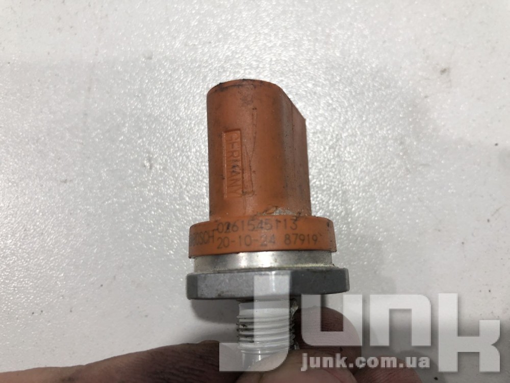 Датчик давления топлива для Audi A4 B8 oe 06J906051D разборка бу
