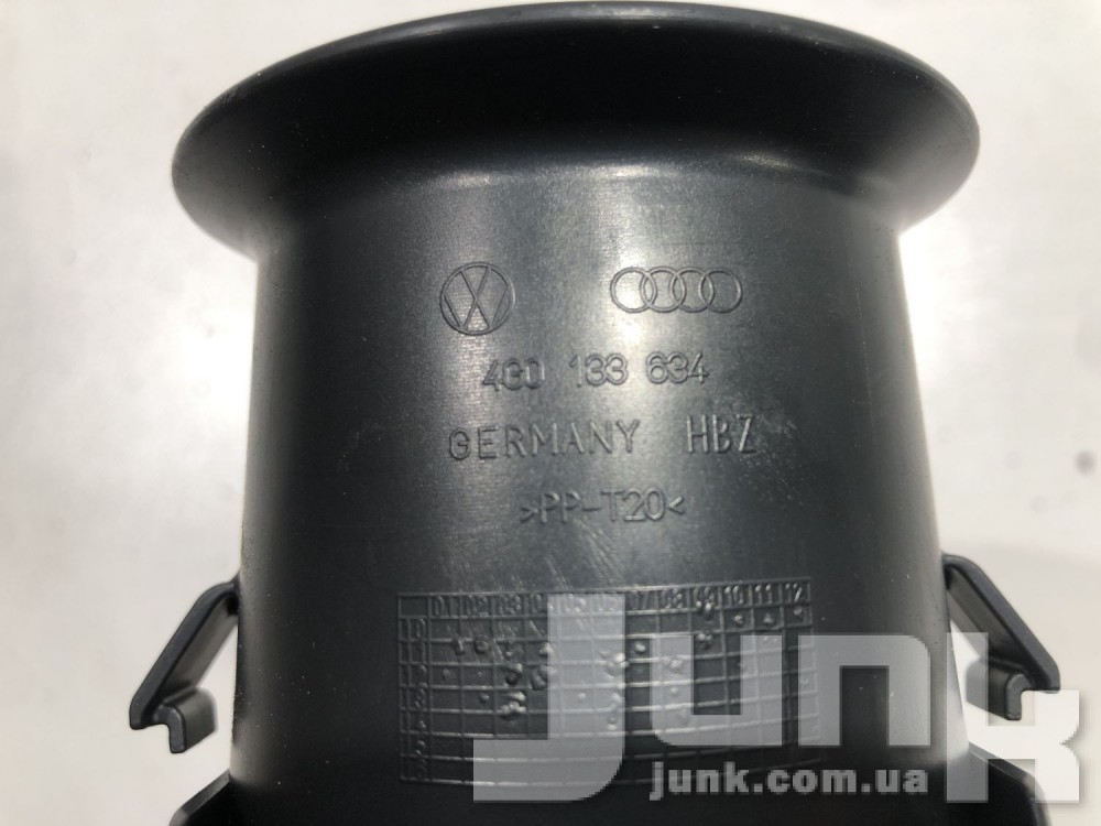 Патрубок воздушного фильтра для Audi A6 C7 oe 4G0133634 разборка бу