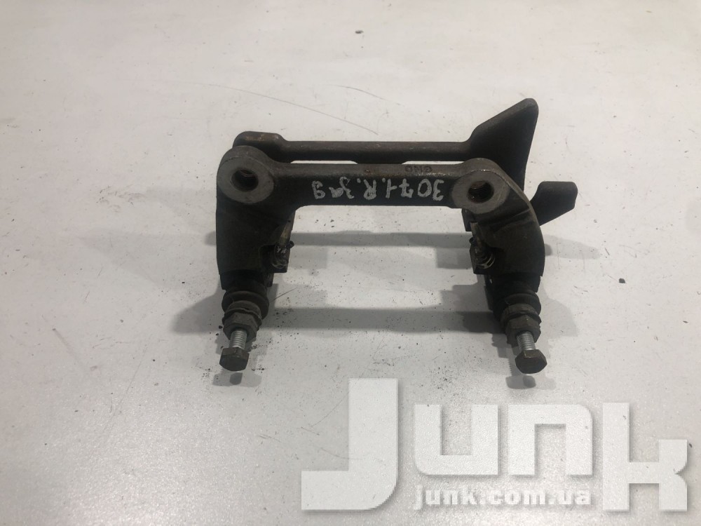 Тормозная скоба задняя правая для Audi A4 B8 oe 8K0615426C разборка бу