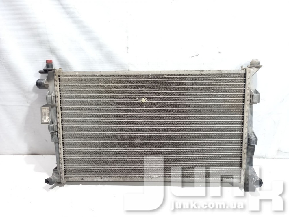 Радиатор охлаждения для Mercedes W168 oe A1685001702 разборка бу