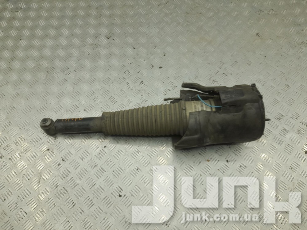 Пневмостойка задняя правая для A8 D4 Б/У oe 4H0616002M разборка бу