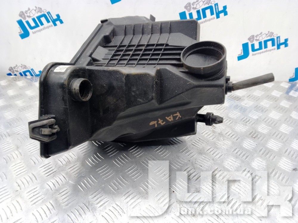 Корпус воздушного фильтра для Audi Q5 oe 8K0133837E разборка бу
