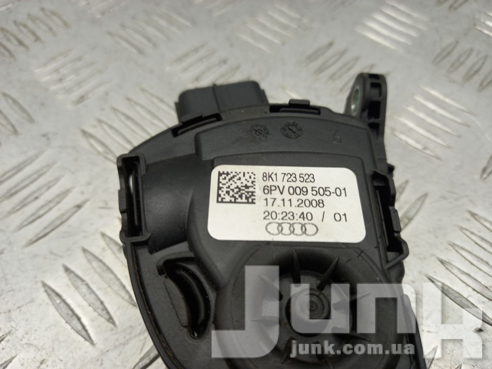 Педаль газа электронная для Audi Q5 oe 8K1723523 разборка бу