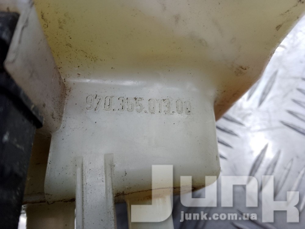 Бачок главного тормозного цилиндра для Porsche Panamera 4 oe 97035501300 запчасти бу Бачок главного тормозного цилиндра для Porsche Panamera 4 oe 97035501300 разборка бу