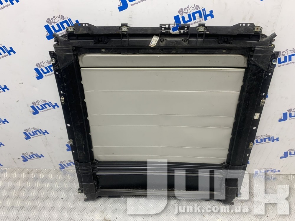 Люк в сборе для Mercedes W168 oe A1687800429 разборка бу
