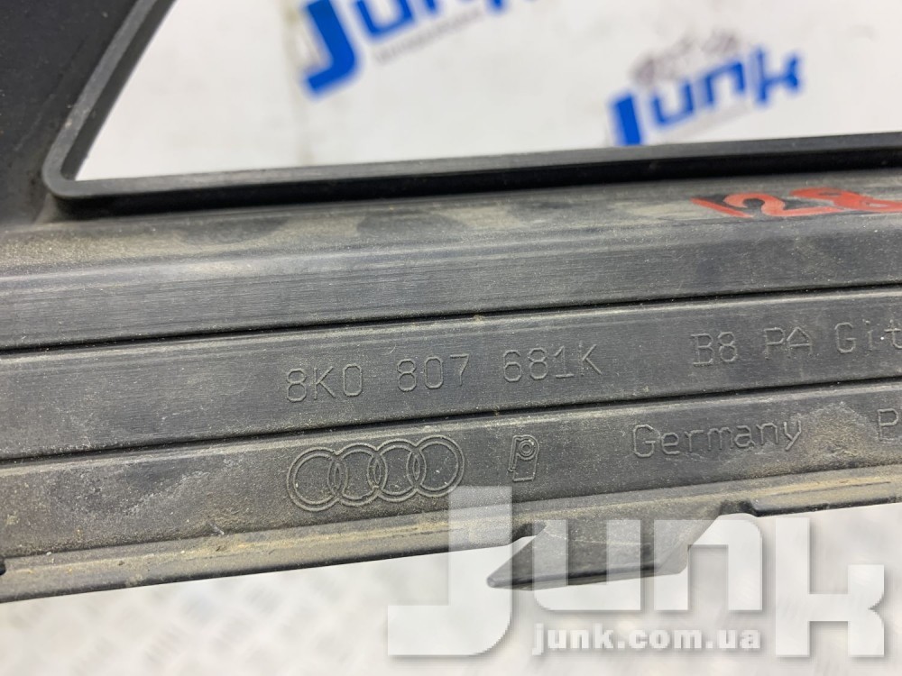 Решетка  бампера левая для Audi A4 B8 oe 8K0807681K разборка бу