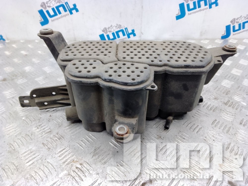 Адсорбер для A6 C7 Б/У oe 8K0201801C разборка бу