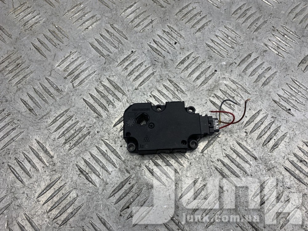 Сервопривод заслонки печки для Audi A6 C7 oe 4H0820511D разборка бу