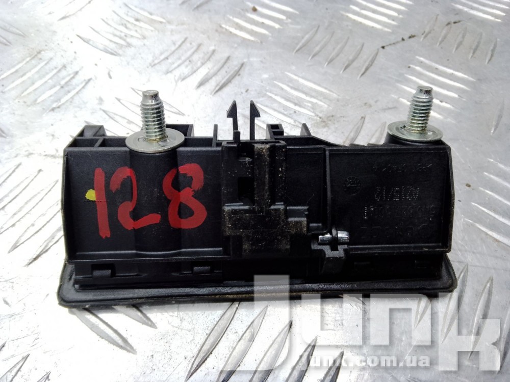 Кнопка крышки багажника для Audi A4 B8 oe 5N0827566T разборка бу