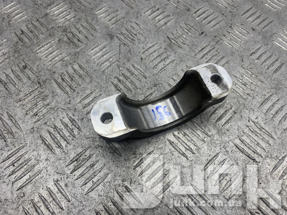 Кронштейн промежуточного вала для CX-30 Б/У oe F2A825743 разборка бу