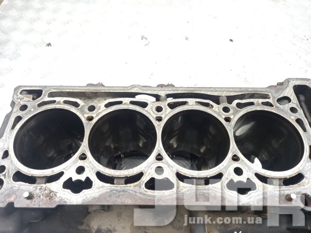 Блок цилиндров для Audi A4 B8 oe 06H103011AM разборка бу