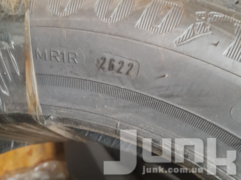 Шины Goodyear UltraGrip Ice 2 185/60 R15 88T XL oe  разборка бу