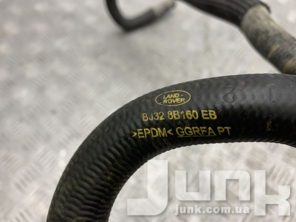 Трубка системы охлаждения для Land Rover Range Rover Evoque oe LR024630 разборка бу