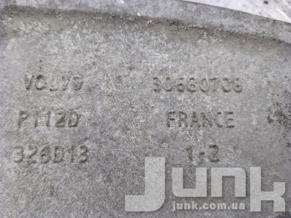 Опора двигателя для XC90 Б/У oe 30680708 запчасти бу Опора двигателя для XC90 Б/У oe 30680708 разборка бу