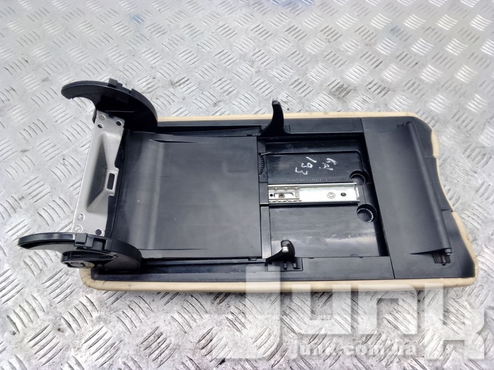 Крышка подлокотника для Lexus LS 4 oe 5890550330A3 разборка бу