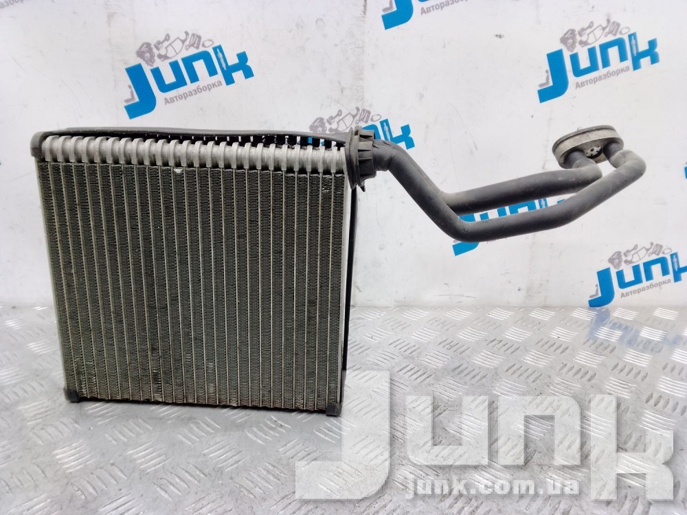 Испаритель кондиционера для Audi A4 B7 oe 8E1820103A запчасти бу Испаритель кондиционера для Audi A4 B7 oe 8E1820103A разборка бу