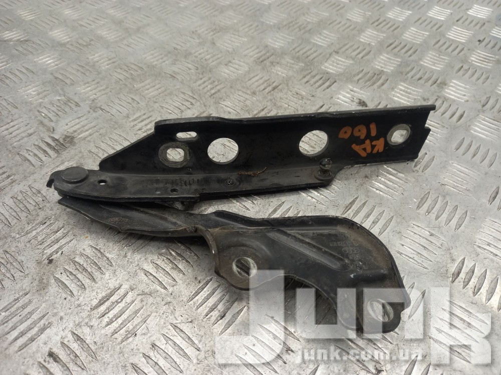 Петля капота левая для Audi A6 C7 oe 4G8823301E разборка бу