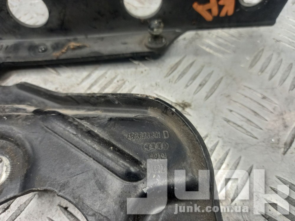 Петля капота левая для Audi A6 C7 oe 4G8823301E разборка бу