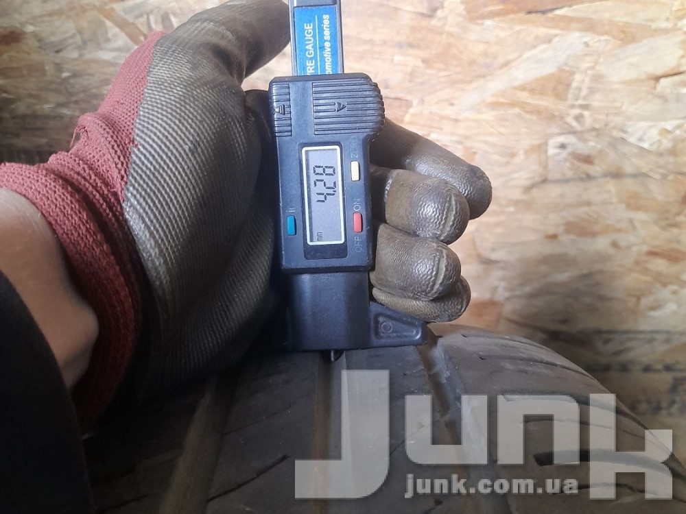 Шины Continental ContiEcoContact 3 185/60 R14 82T Б/У 4 мм oe  разборка бу
