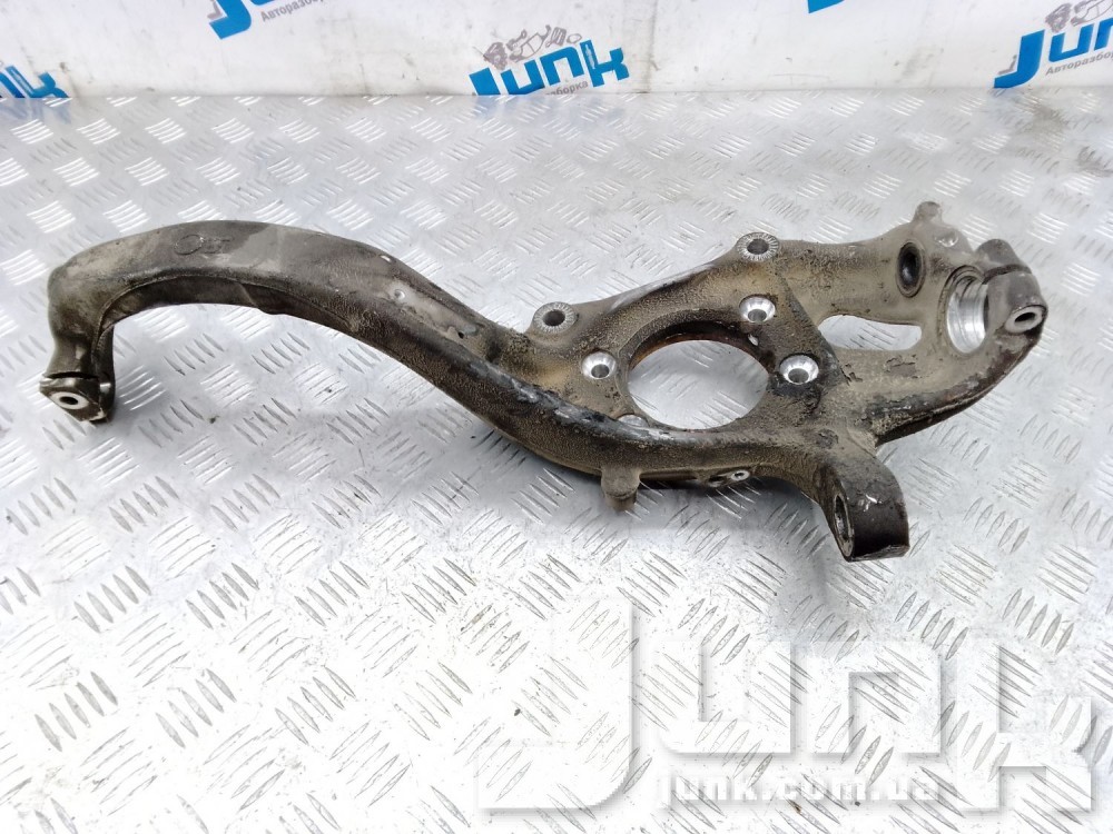 Кулак поворотный передний правый для Audi Q5 oe 8K0407254R разборка бу