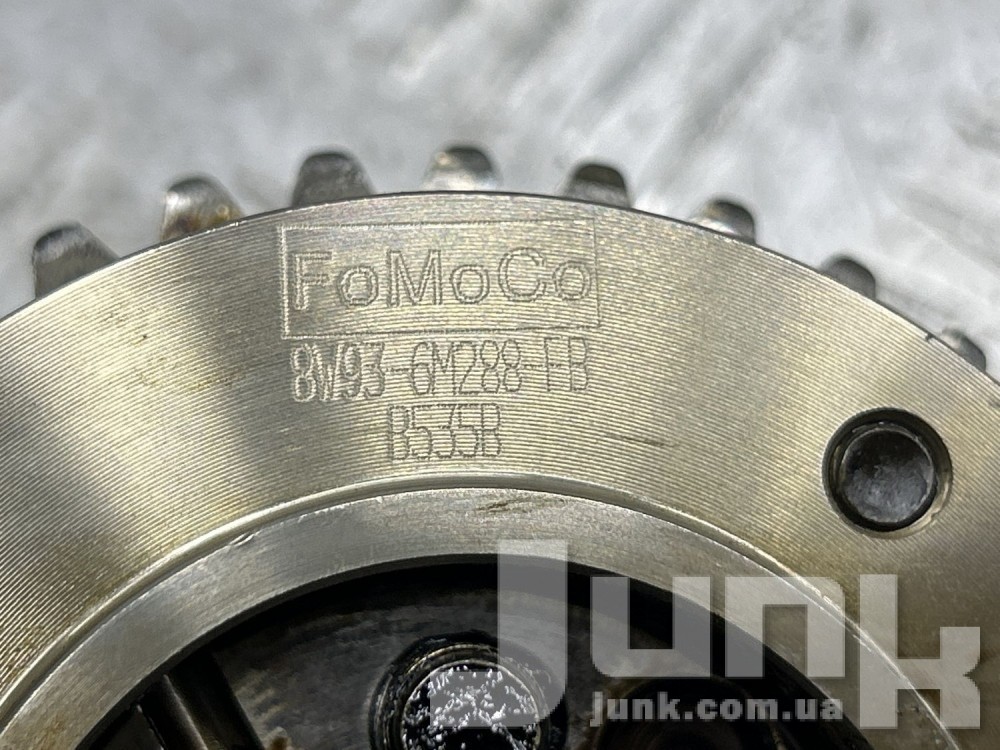 Звёздочка распредвала выпускного для Land Rover Range Rover III L322 oe LR023931 разборка бу