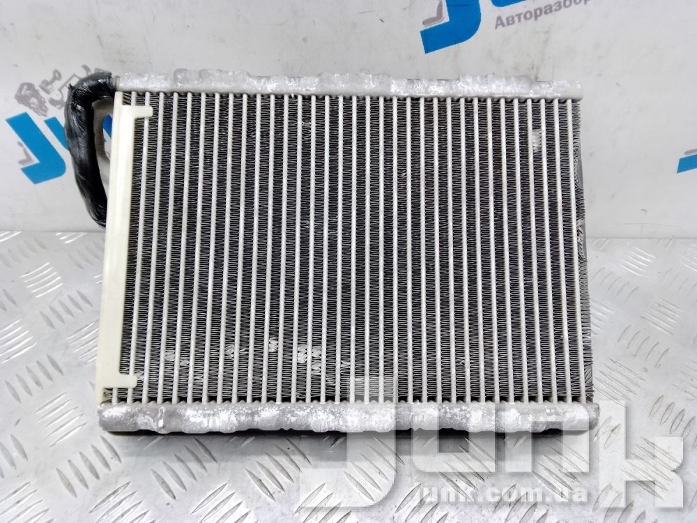 Испаритель кондиционера для Audi A4 (Б9) oe 4M1820023 разборка бу