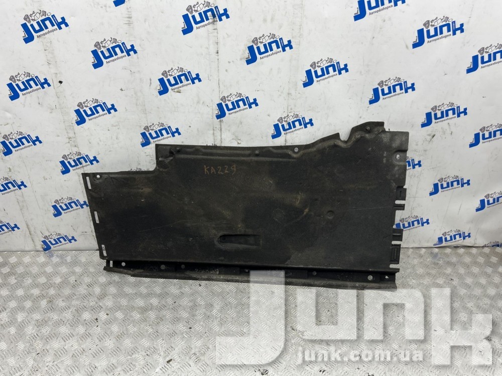 Защита днища правая для Audi A6 C7 oe 4G0825208E разборка бу