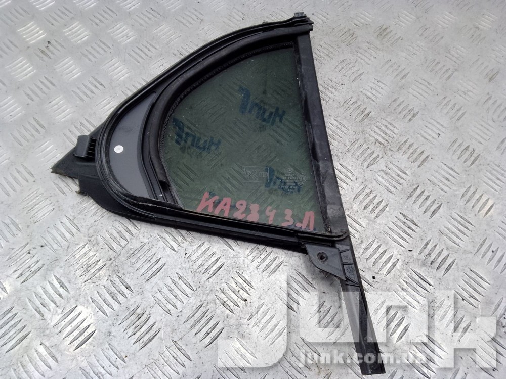 Стекло двери задней левое глухое для Mercedes x156 oe A1567300318 запчасти бу Стекло двери задней левое глухое для Mercedes x156 oe A1567300318 разборка бу