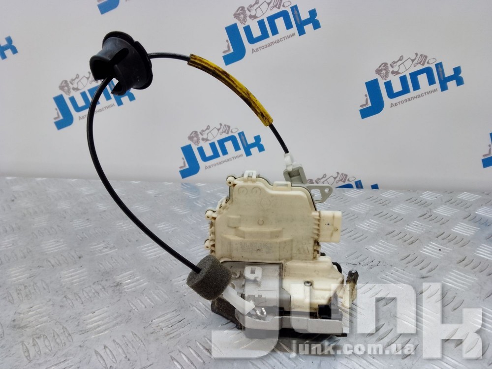 Замок двери передней правой для Audi Q5 (рестайл) oe 8J1837016D разборка бу