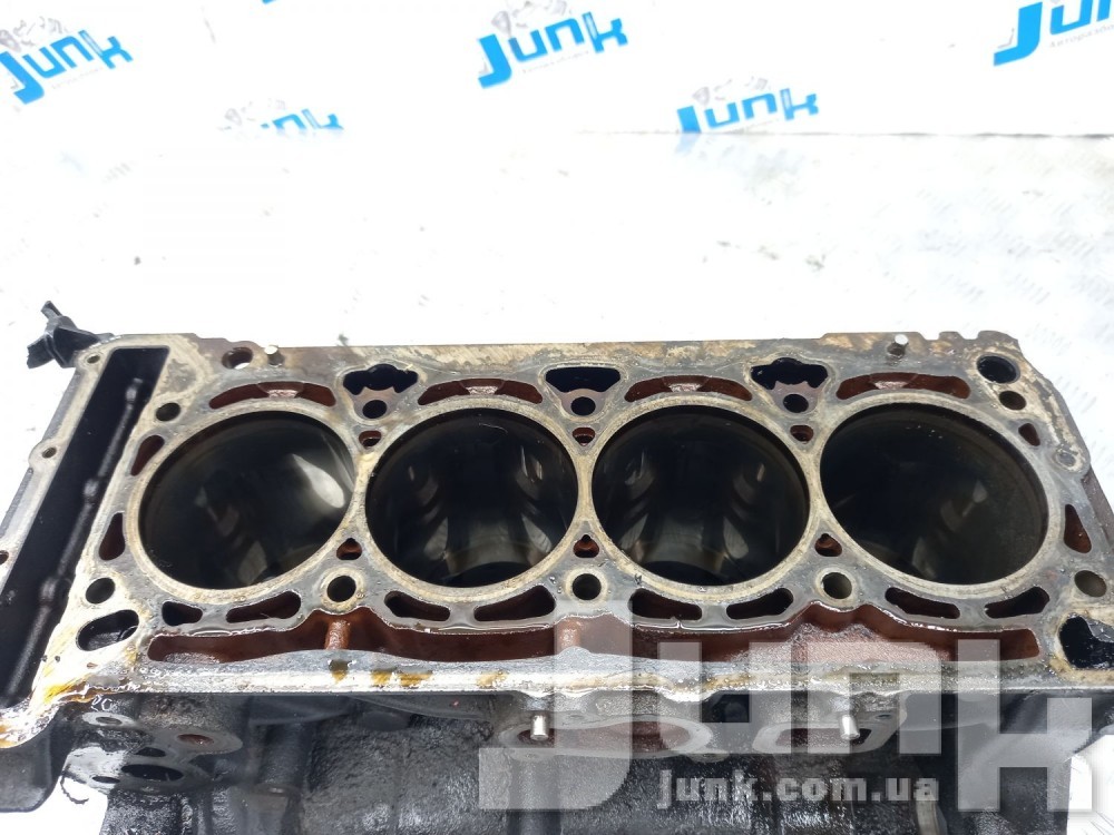 Блок цилиндров для A6 C7 Б/У oe 06H103011AM запчасти бу Блок цилиндров для A6 C7 Б/У oe 06H103011AM разборка бу