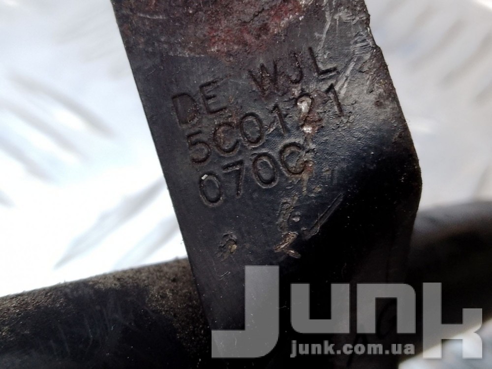 Трубка системы охлаждения для Вольксваген Passat B7 oe 5C0121064B разборка бу