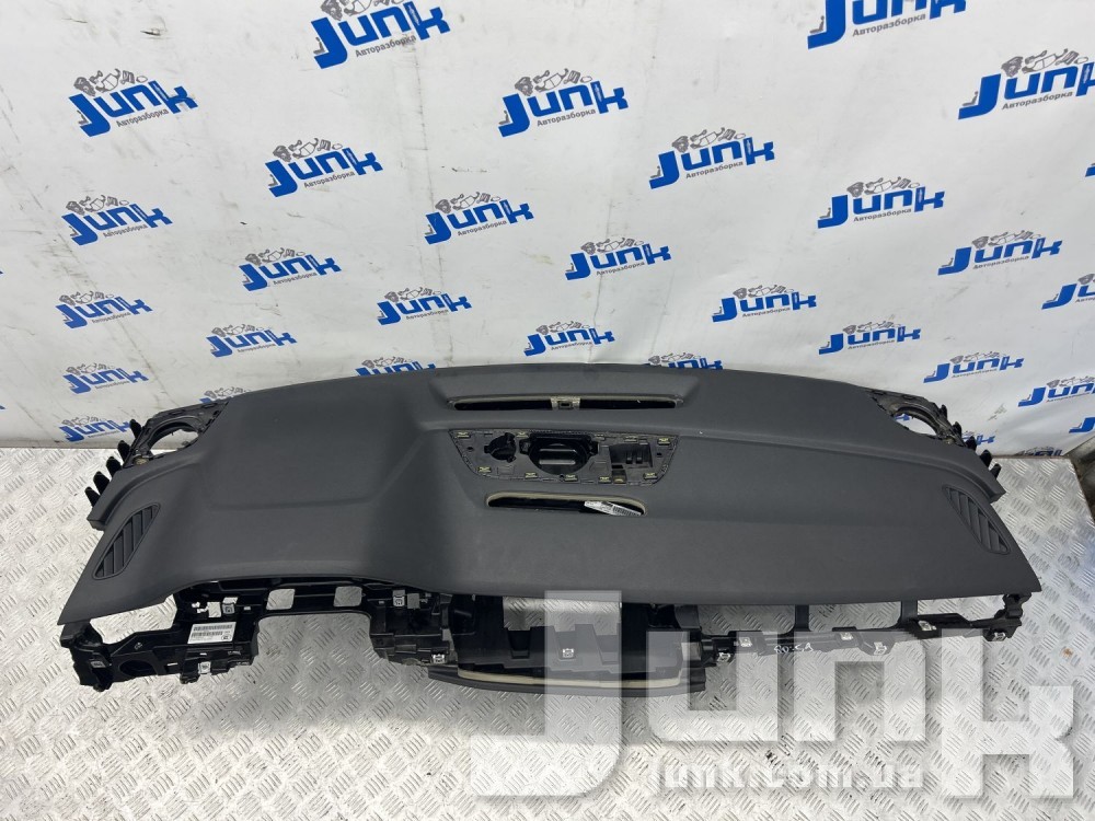 Торпедо для Q7 4M Б/У oe 4M1857001AB24A запчасти бу Торпедо для Q7 4M Б/У oe 4M1857001AB24A разборка бу