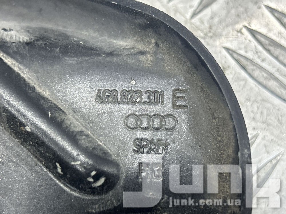 Петля капота левая для Audi A6 C7 oe 4G8823301E запчасти бу Петля капота левая для Audi A6 C7 oe 4G8823301E разборка бу