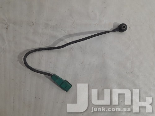 Датчик детонации для Ауди А6 Ц7 oe 06E905377A разборка бу