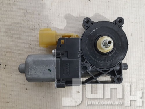 моторчик стеклоподъемника двери задней правой для Ford Fusion MK5 oe 0130822833 запчасти бу моторчик стеклоподъемника двери задней правой для Ford Fusion MK5 oe 0130822833 разборка бу