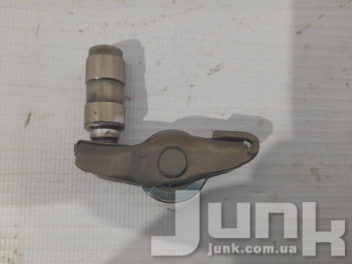 Рокер для Audi A3 8V oe 06E109409J разборка бу
