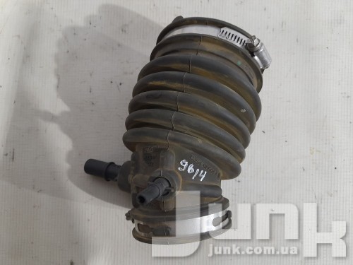 Патрубок воздушного фильтра для Ford Escape MK3 oe CJ549R504A разборка бу