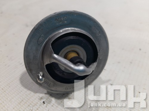 Термостат для Nissan Rogue T32 oe 212006N210 запчасти бу Термостат для Nissan Rogue T32 oe 212006N210 разборка бу