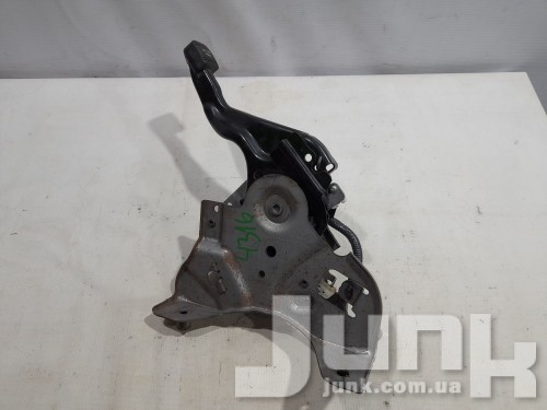 Рычаг стояночного тормоза для Nissan Rogue T32 oe 360104BA0A разборка бу