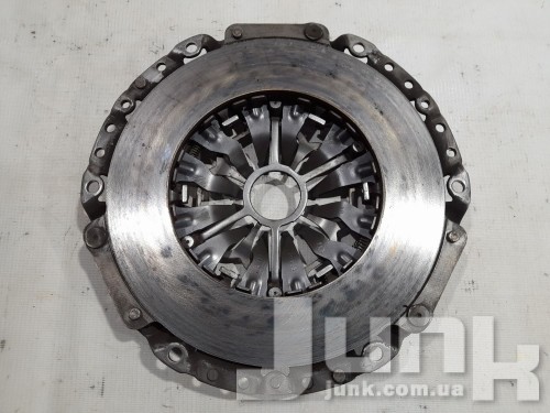 Корзина сцепления для Audi A4 B7 oe 038141117H разборка бу